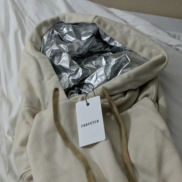 Zilver 100% Organic cotton creme Unisex Hoodie size small. Made in UK - Picture 5 of 6